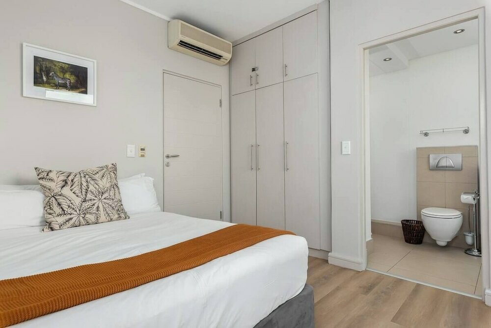 Фото The Rockwell Luxury Suites