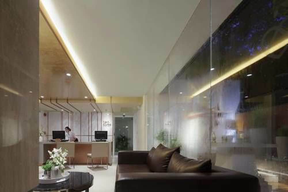 Фото TwoThree A Homely Hotel