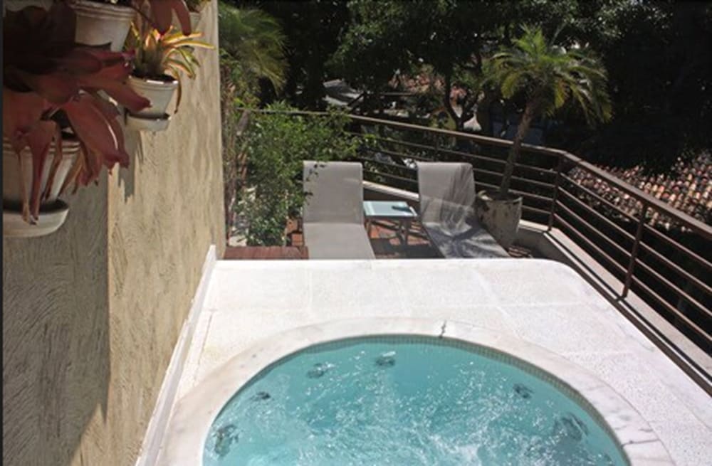 Фото Abayomi Hotel