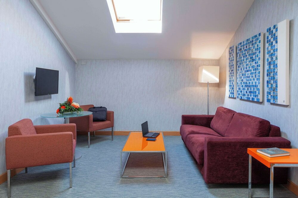 Фото Hotel Macià Alfaros