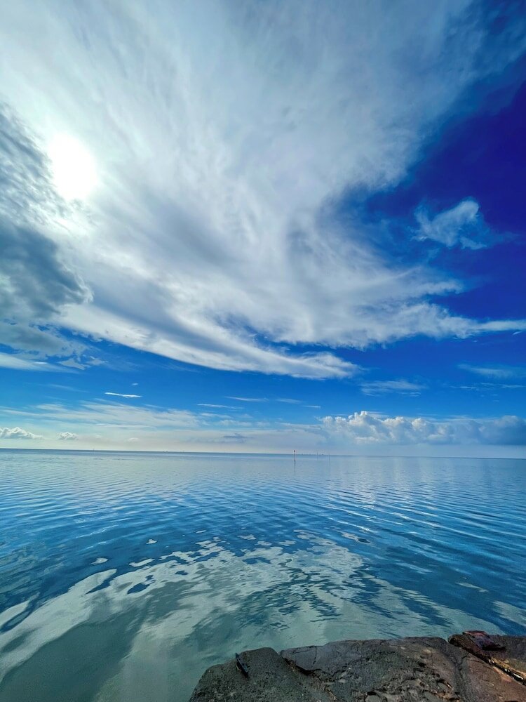 Фото Coconut Cove Resort and Marina