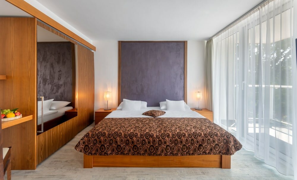 Фото Hunguest Hotel Sun Resort