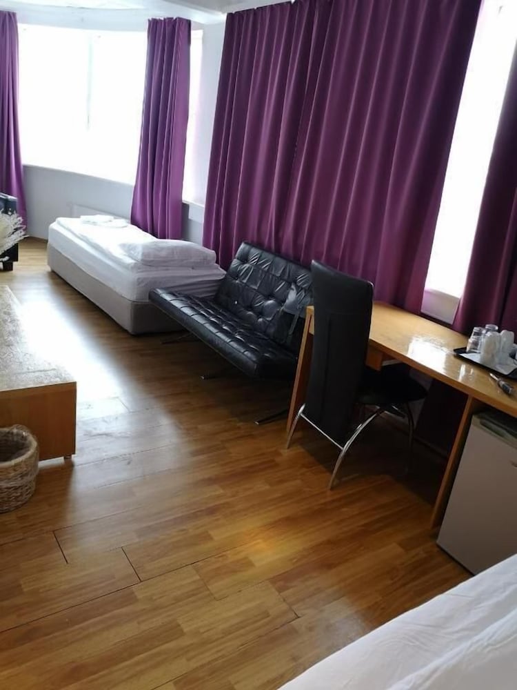 Фото 101 Guesthouse