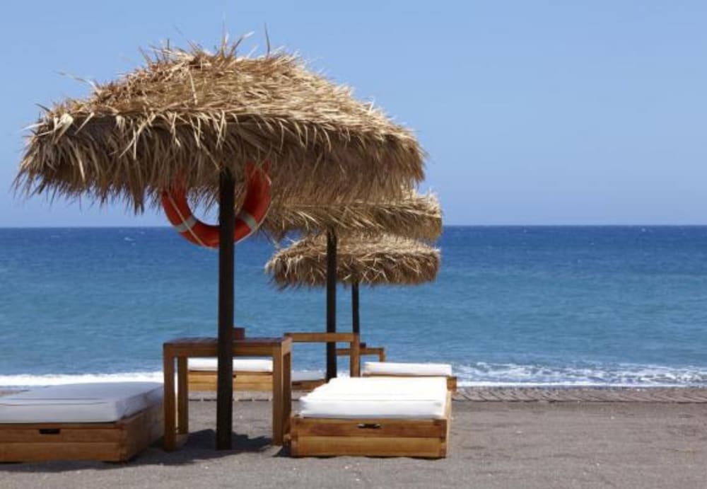 Фото Black Rose Suites