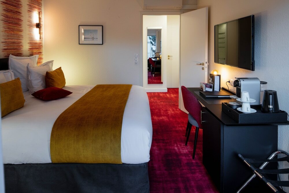 Фото Garrigae Villa La Florangerie