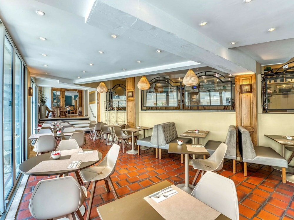 Фото Mercure Avignon Centre Palais des Papes Hotel