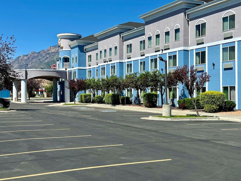 Фото Comfort Inn Ogden near Event Center