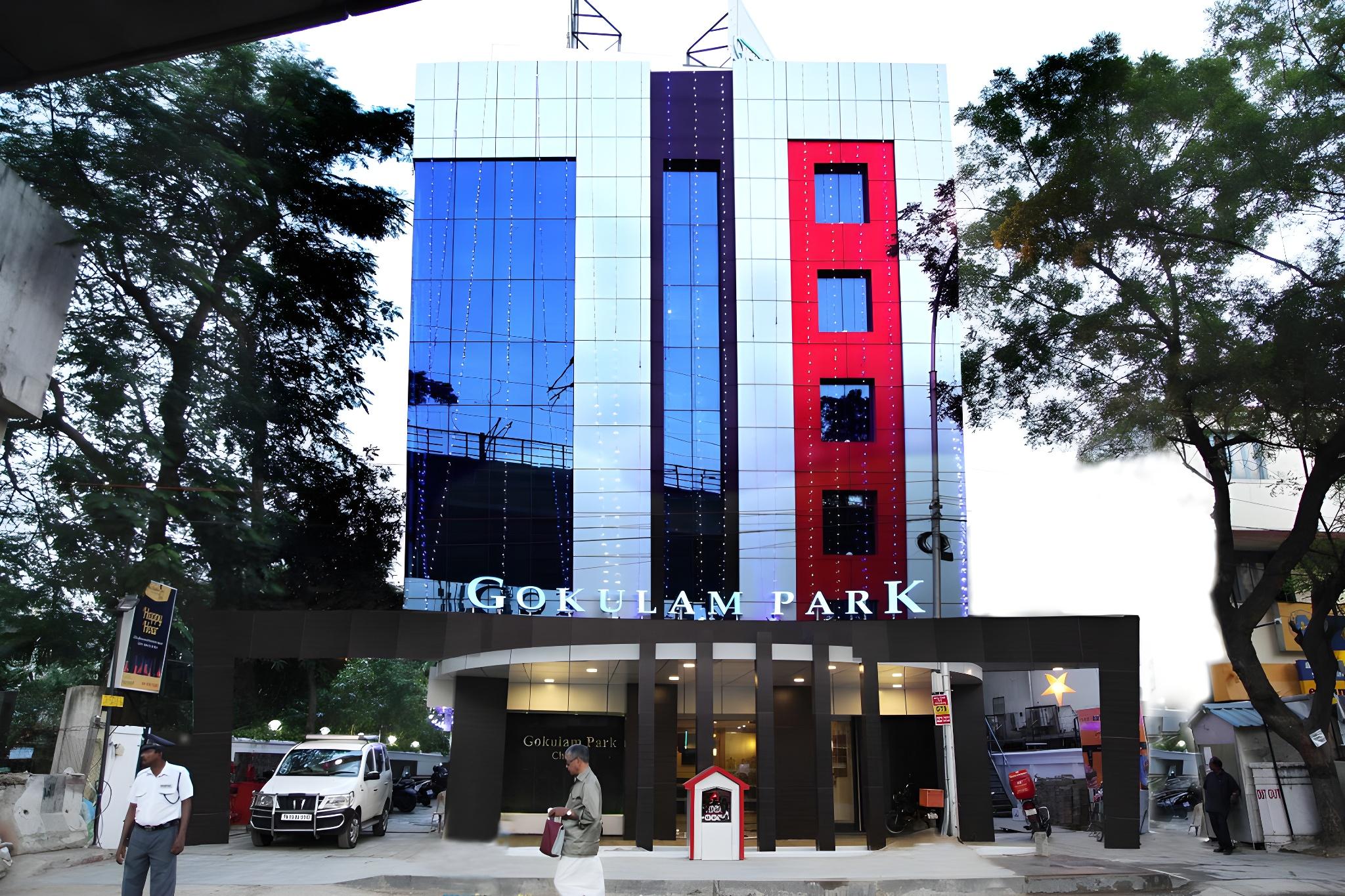 Фото Gokulam Park Hotel