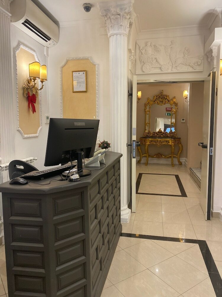 Фото Hotel Erdarelli