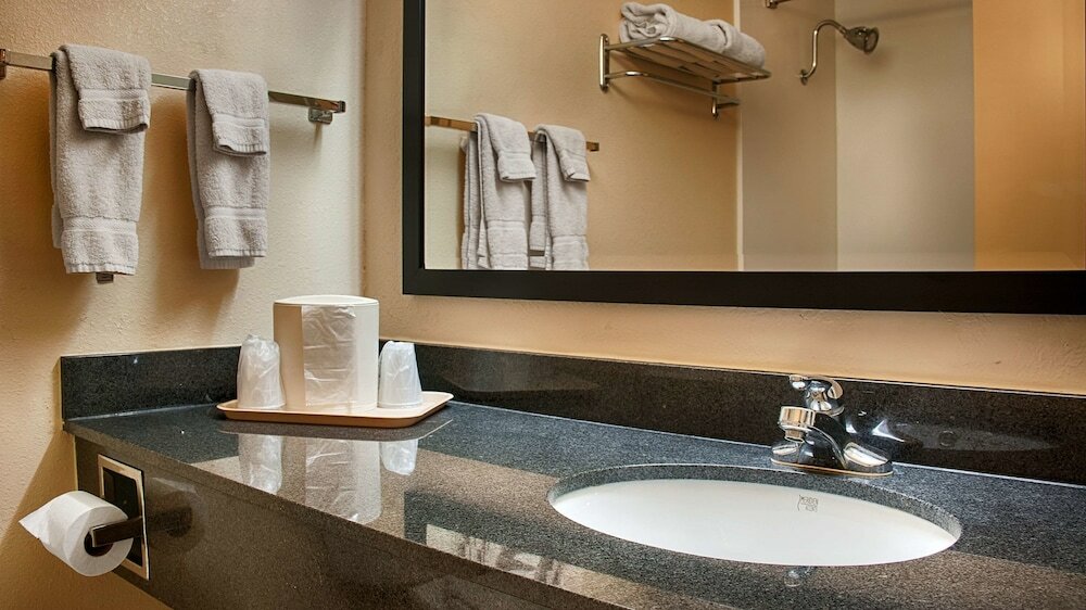 Фото Best Western Prairie Inn & Conference Center