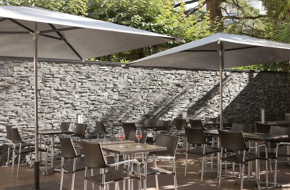 Фото Mediterranee Hotel