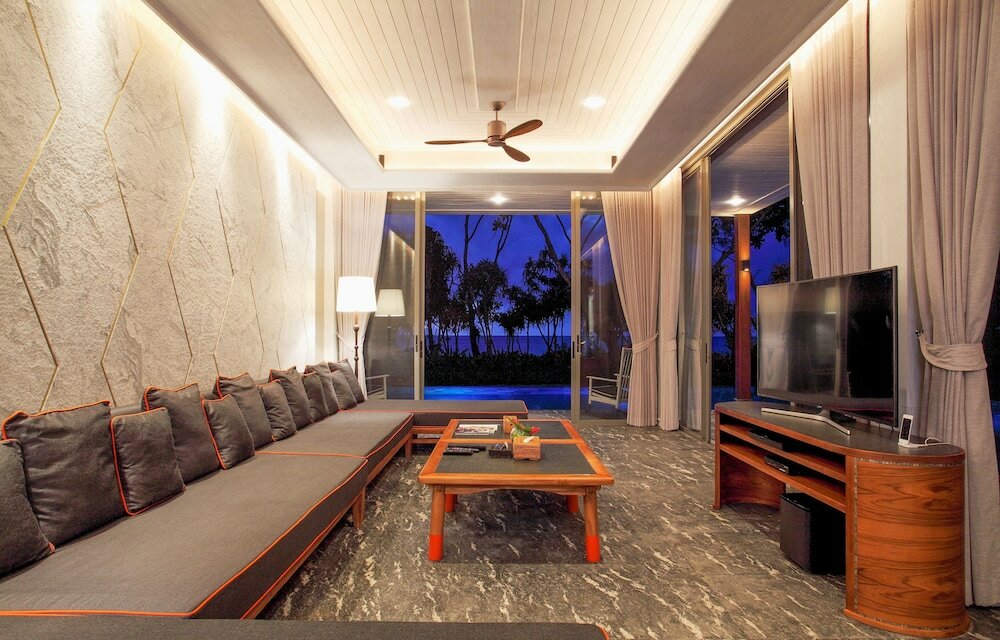 Фото Baba Beach Club Natai