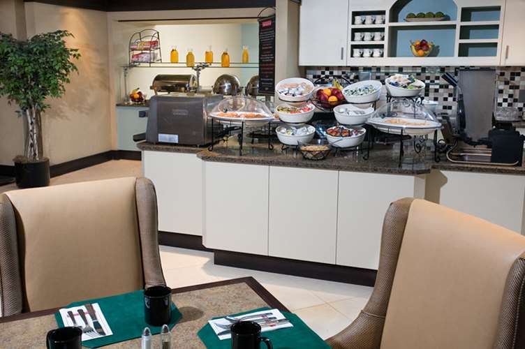 Фото DoubleTree by Hilton Hotel St. Paul Downtown