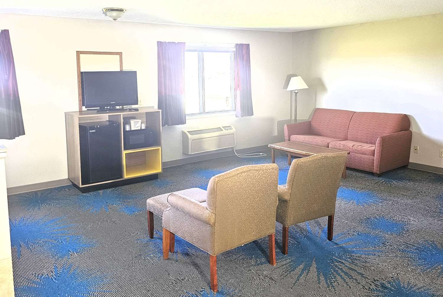 Фото Days Inn by Wyndham North Sioux City