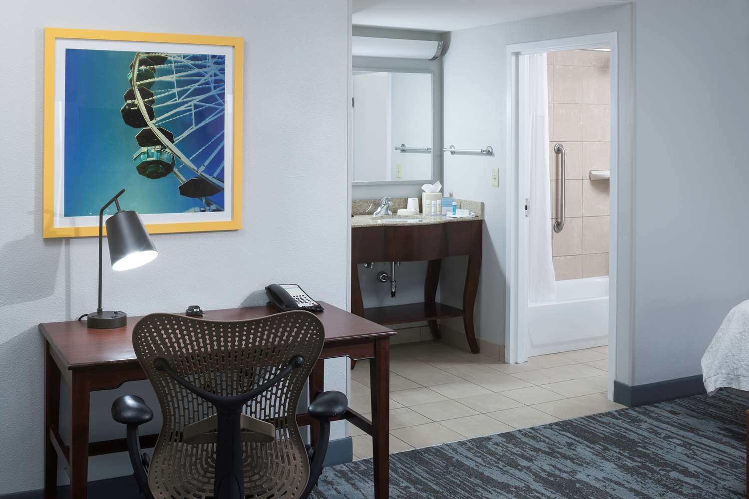 Фото Hampton Inn & Suites Oklahoma City-Bricktown