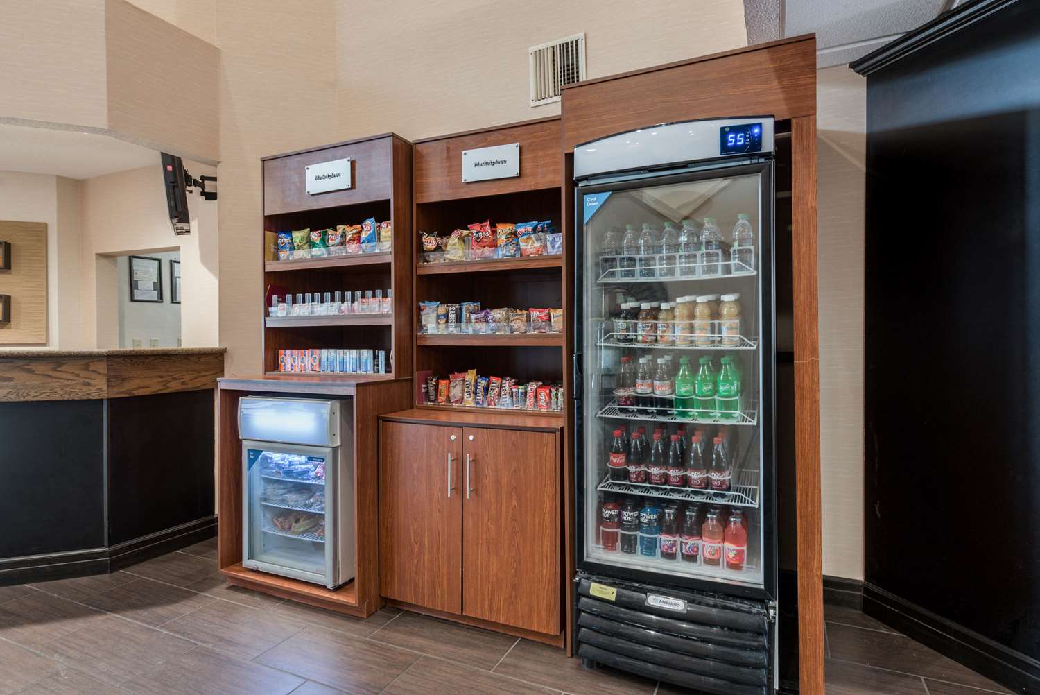 Фото Comfort Suites Monroe