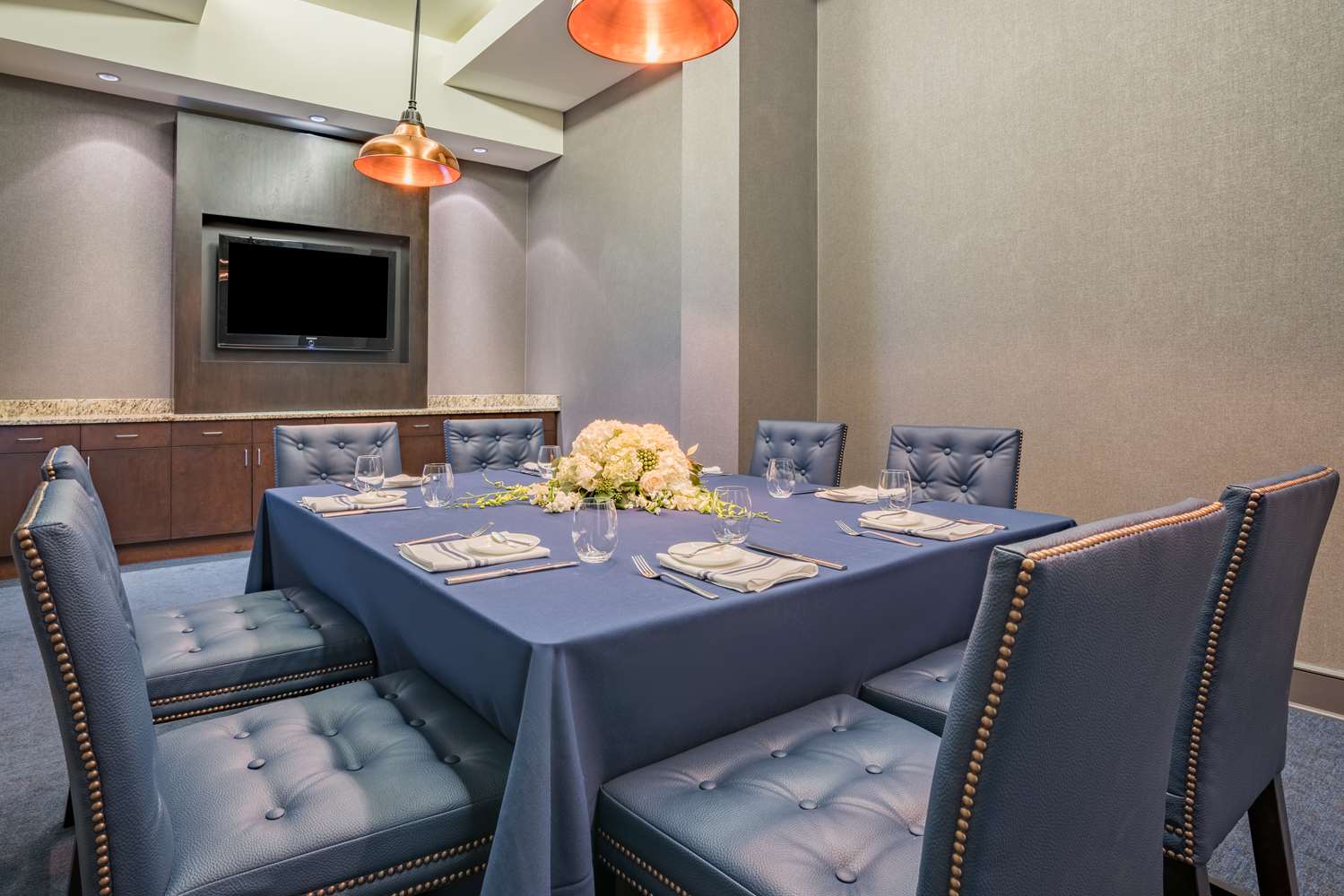 Фото Hilton Minneapolis Bloomington