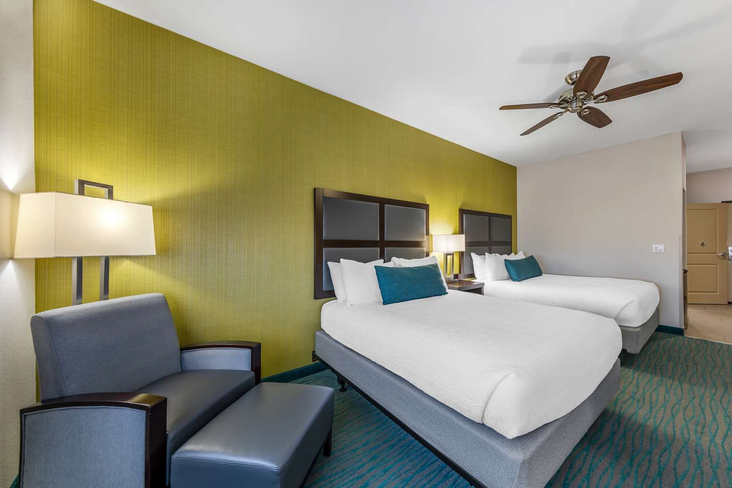 Фото Best Western Plus Taft Inn