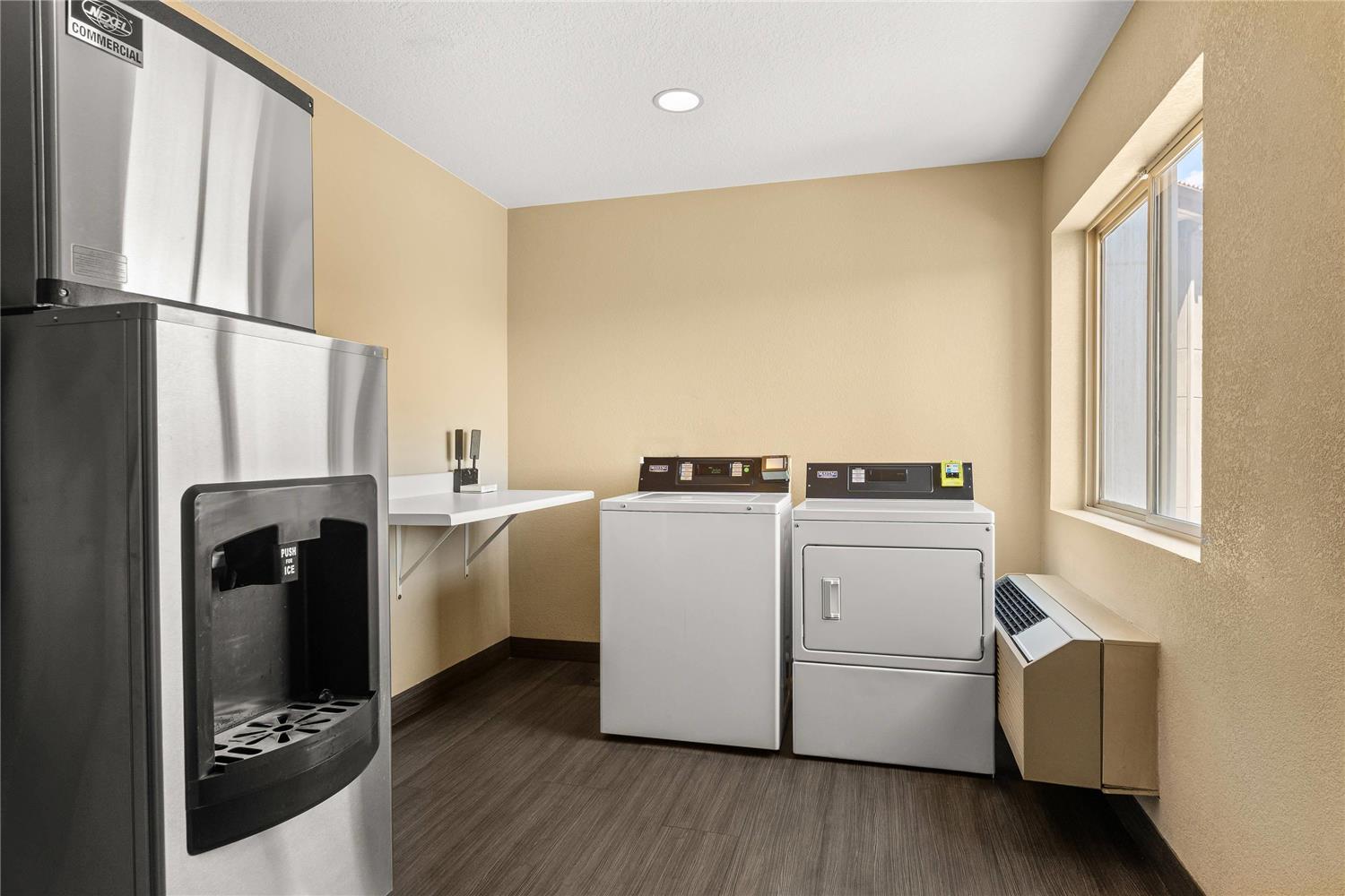 Фото Quality Inn & Suites Denver International Airport