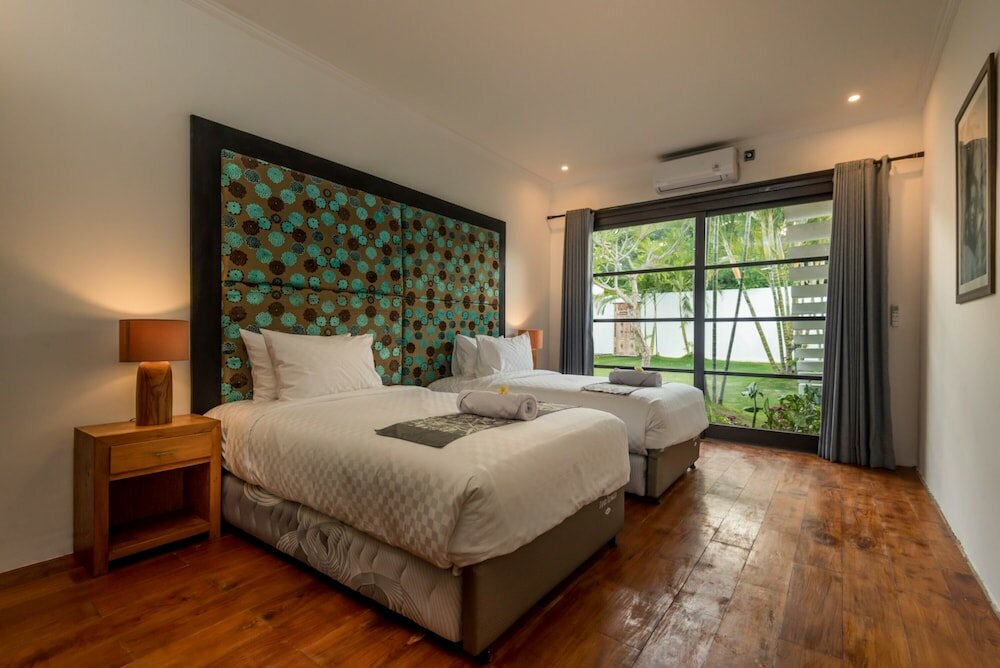 Фото The Christina Estate