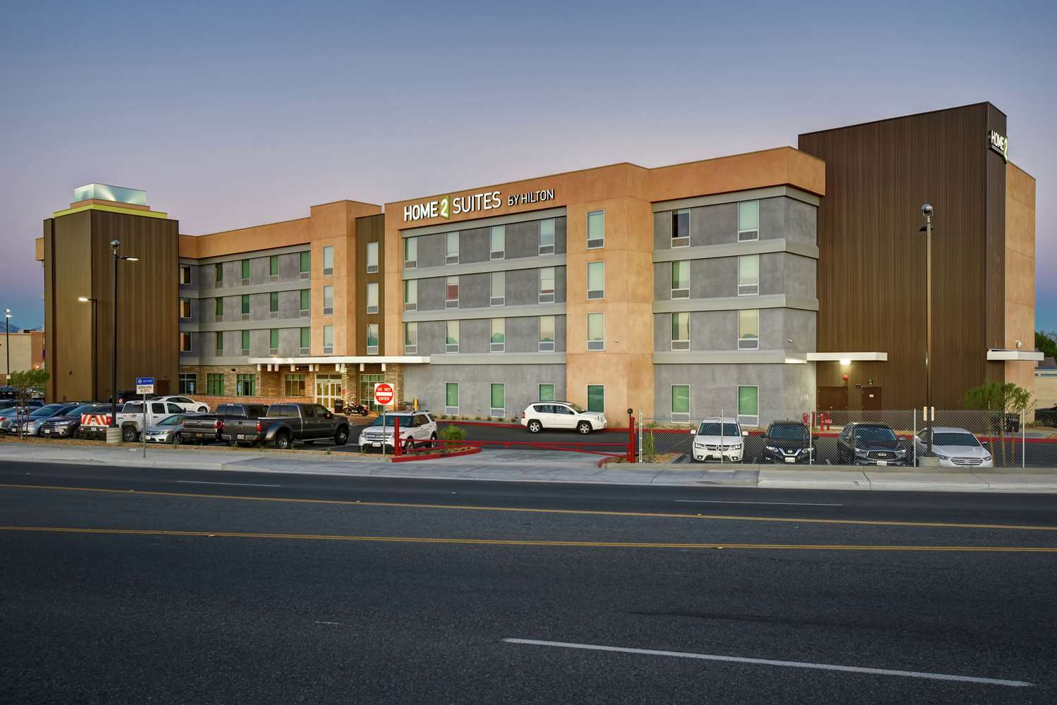 Фото Home2 Suites by Hilton Victorville