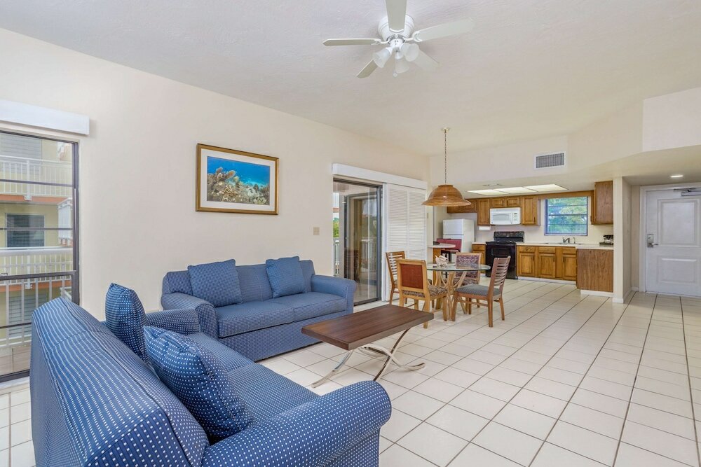 Фото Marina Del Mar Resort and Marina