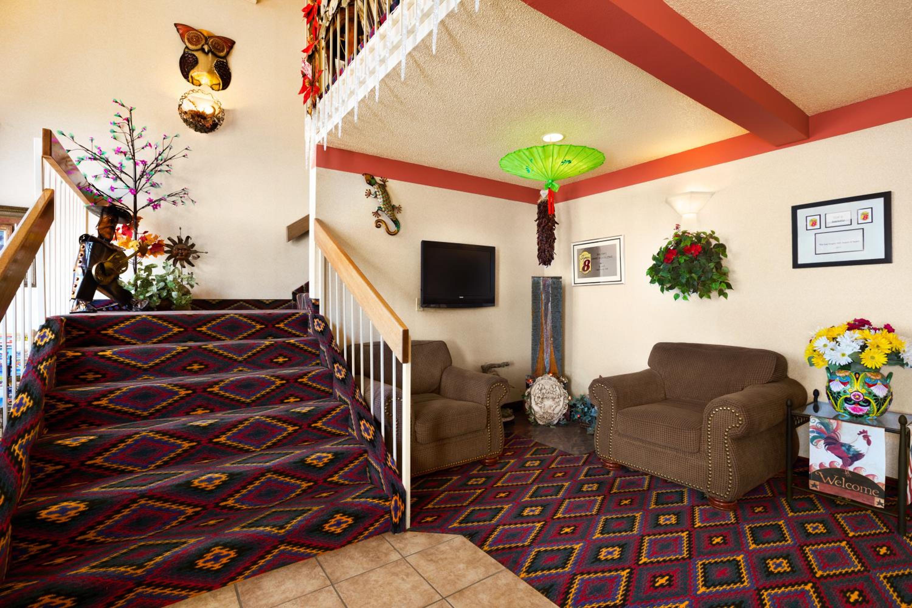 Фото Super 8 by Wyndham Las Vegas