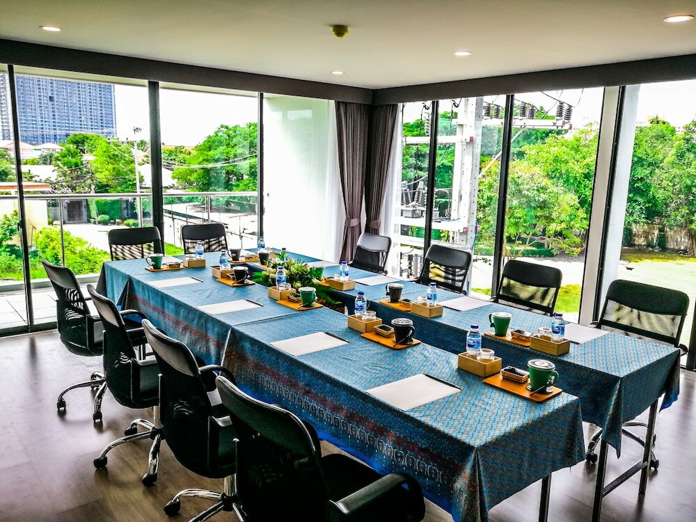 Фото The Rizin Hotel & Residences