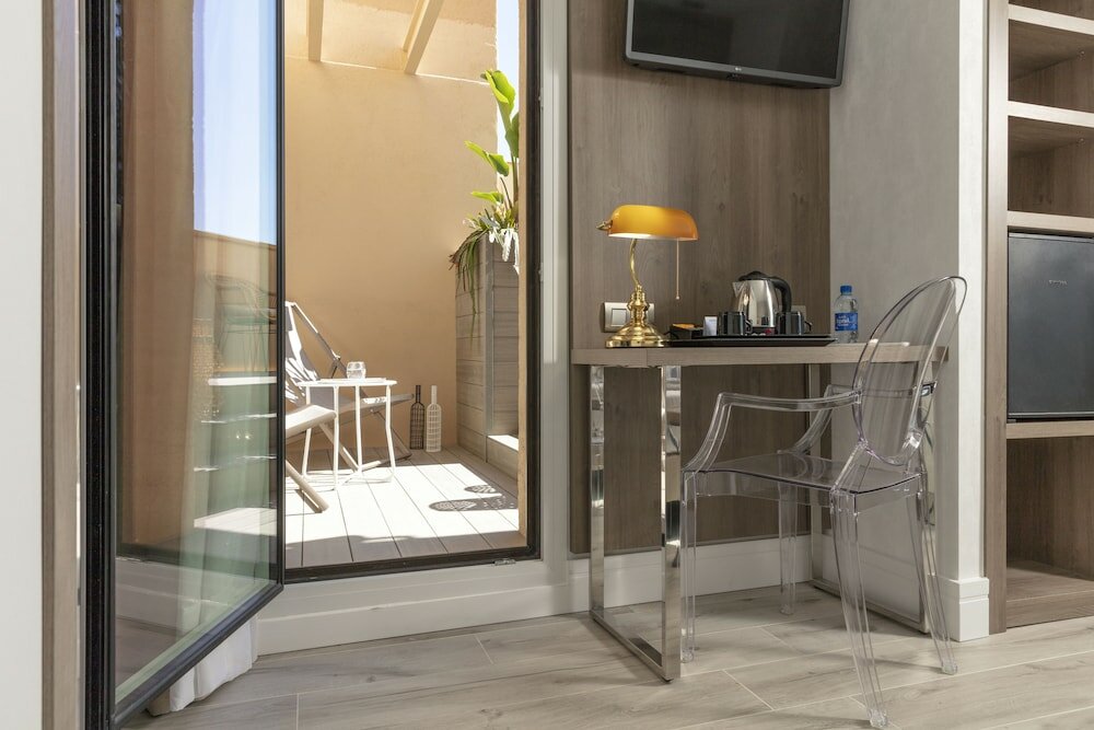 Фото Hotel Oasis