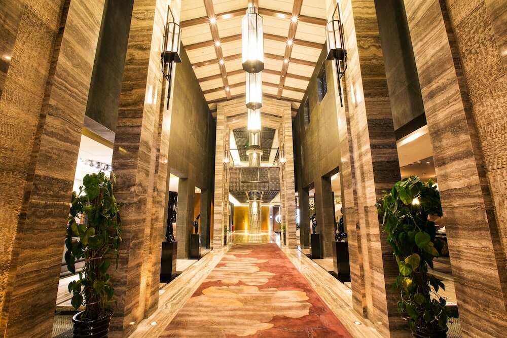 Фото Universal Hotel Urumqi