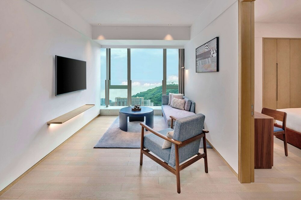 Фото Doubletree by Hilton Shenzhen Airport Residences