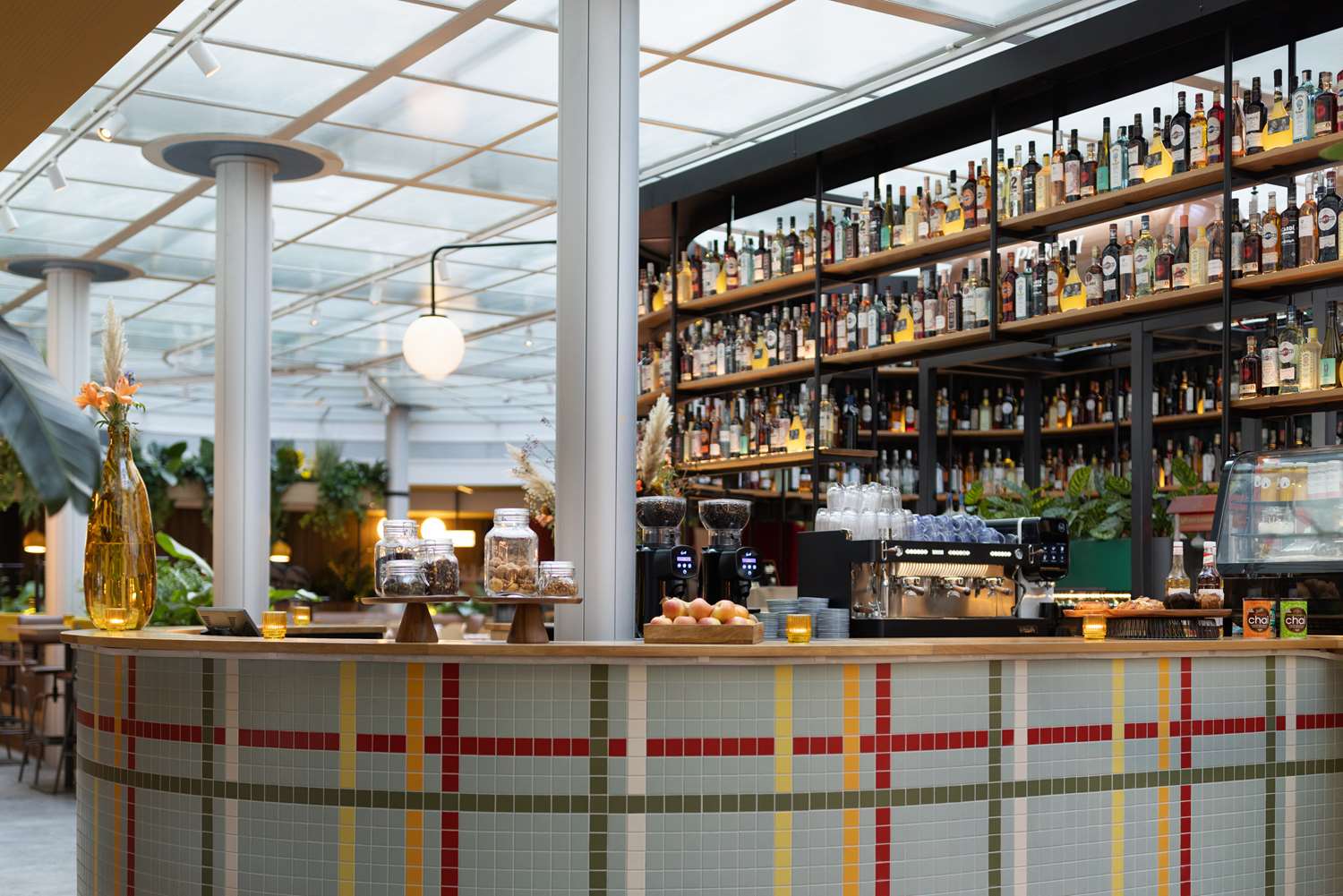 Фото Motto by Hilton Rotterdam Blaak