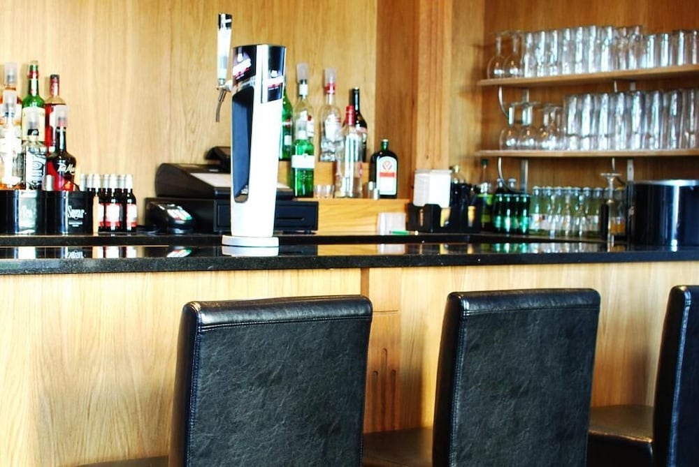 Фото The Liverpool Inn Hotel