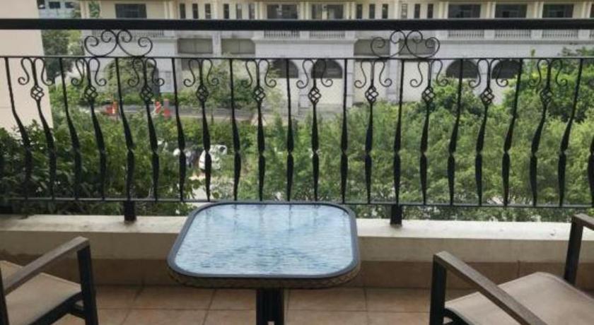 Фото Country Garden Phoenix Hotel Yunfu