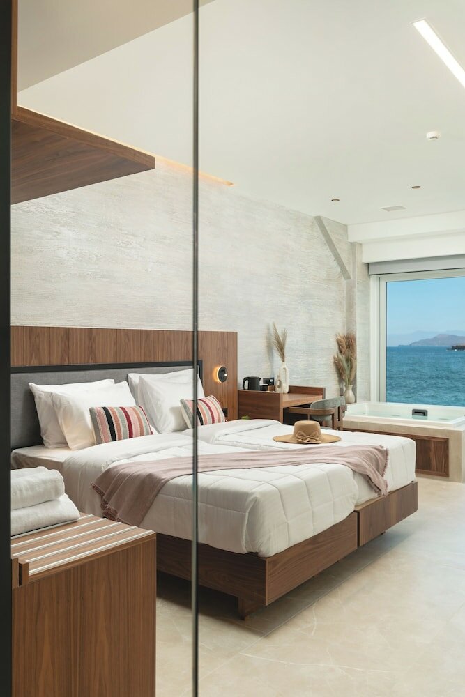 Фото Elia Sea Suites
