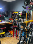 Cycling mechanics (Pervomayskaya Street, 58к1) ، تصليح الدراجات