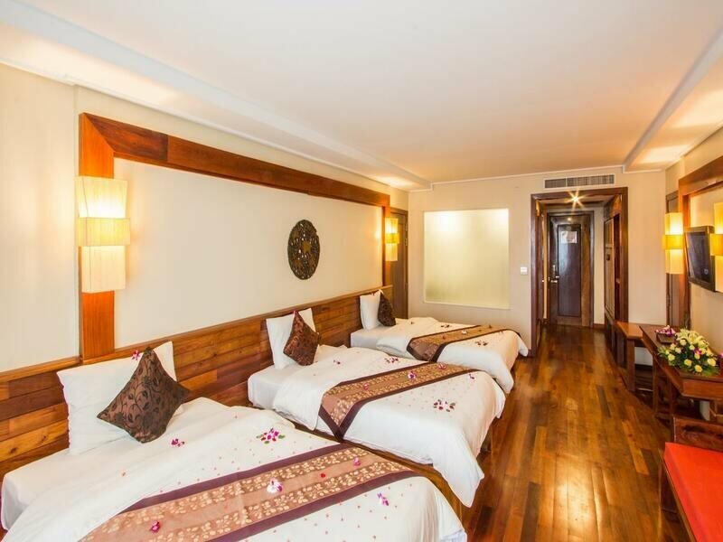 Фото Royal Empire Premium