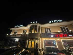 De Luxe