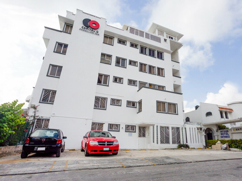Гостиница Capital O Farallon Inn, Cancún в Канкуне