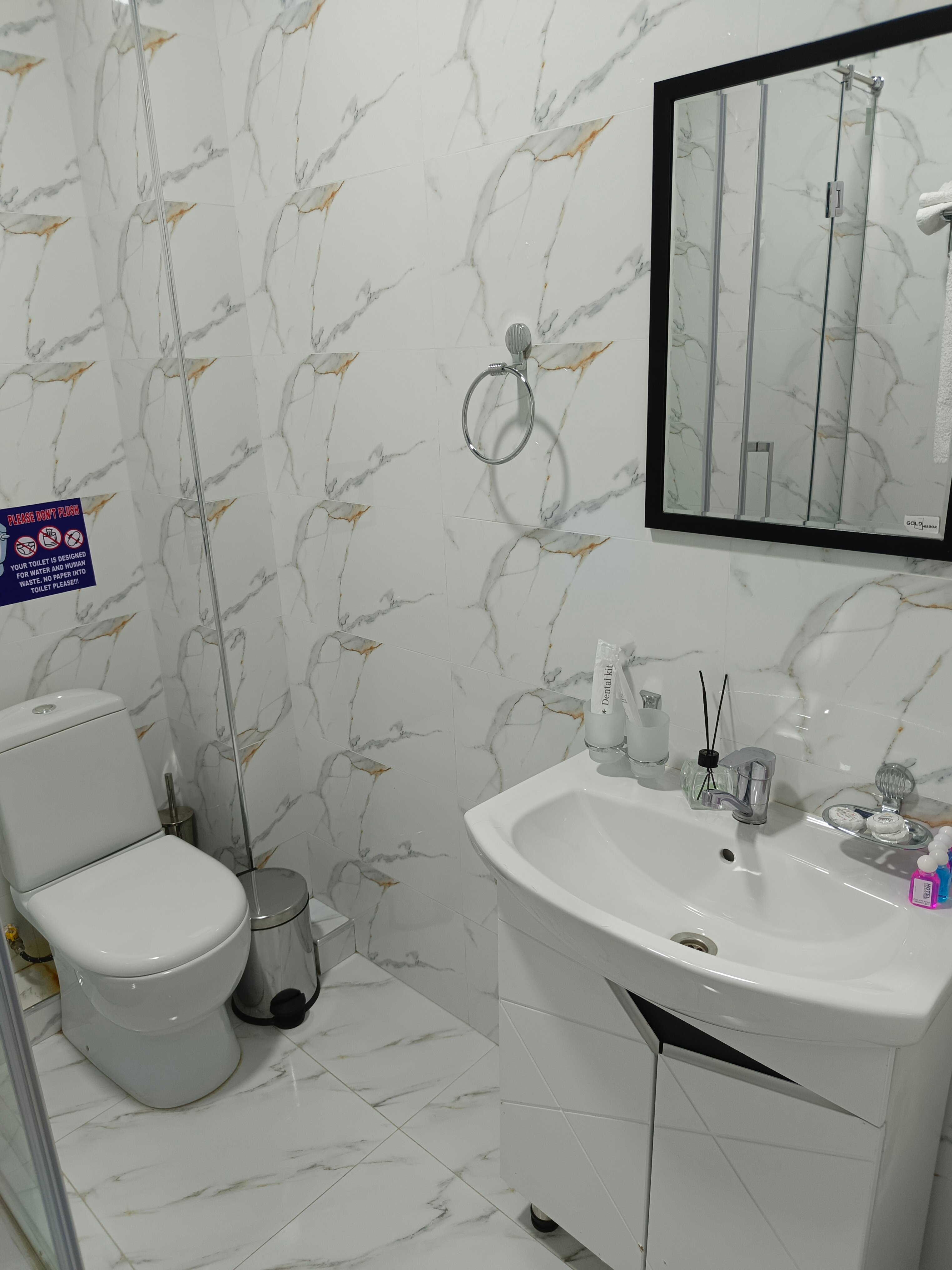 Фото Bibihojar Hotel