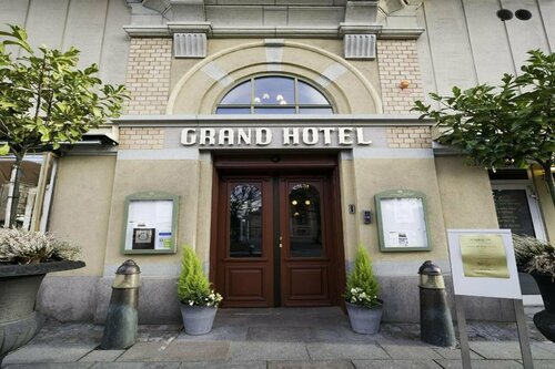 Гостиница Grand Hotel в Йёнчёпинге