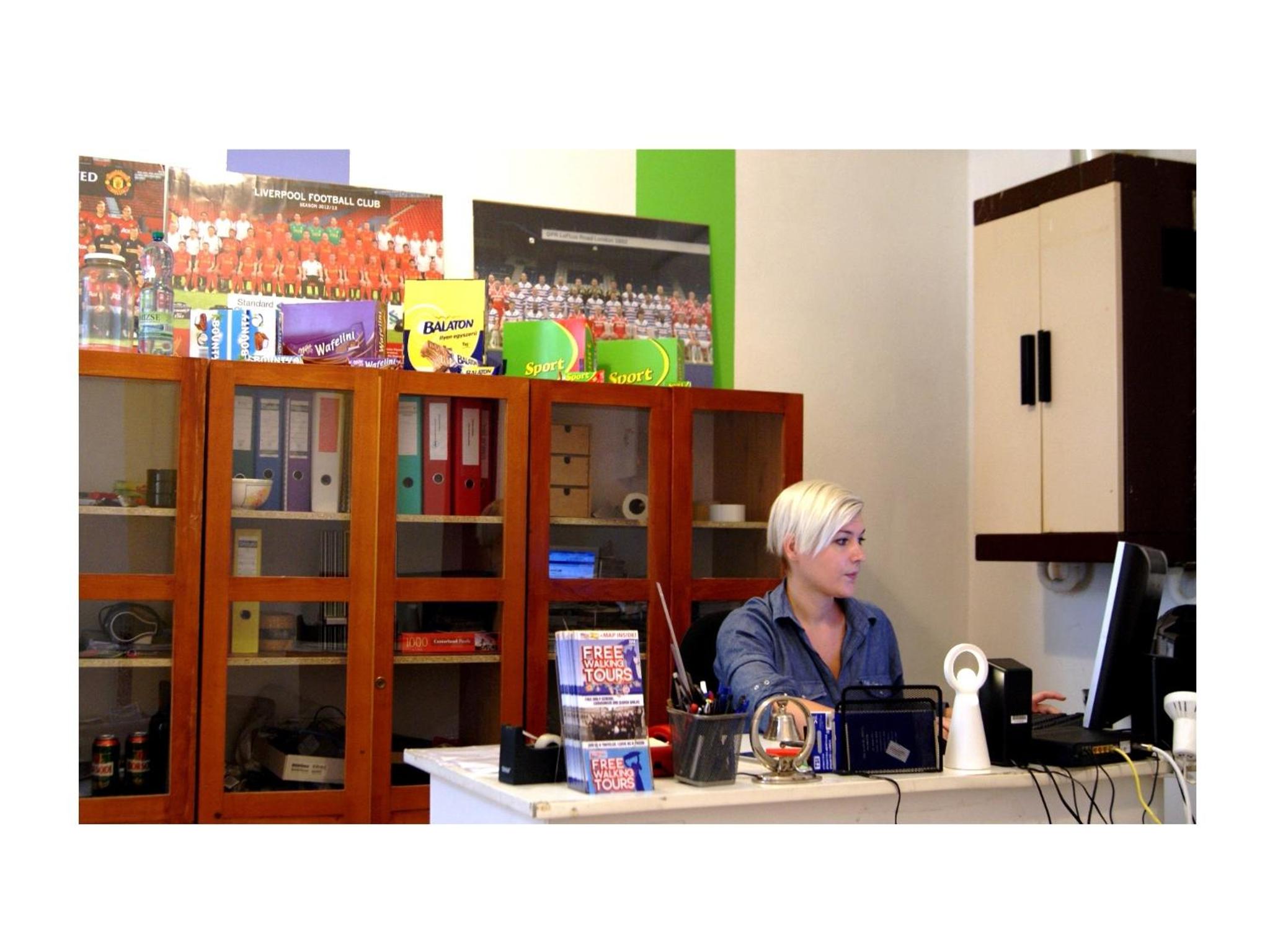 Фото Westend Hostel Budapest