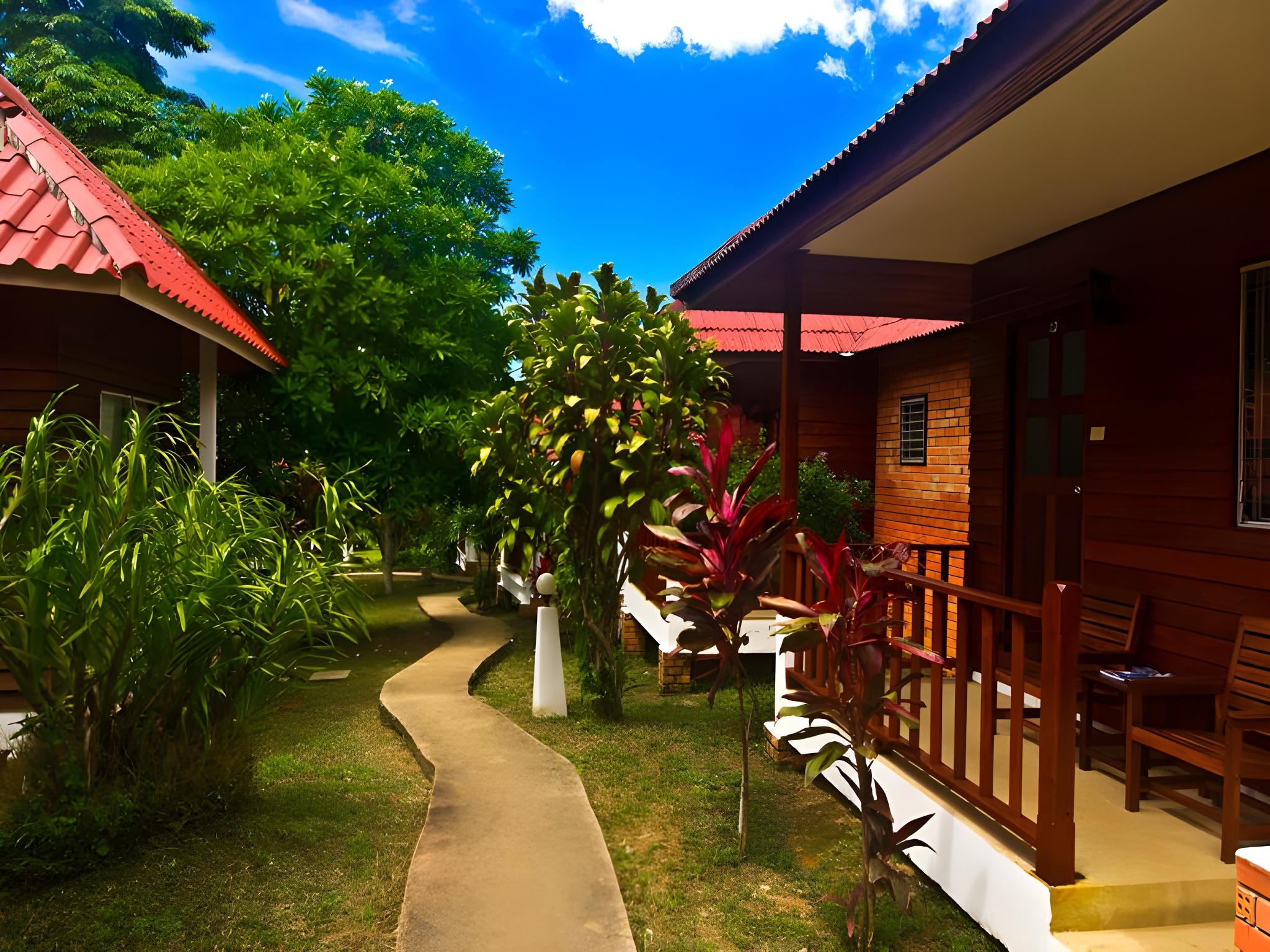 Фото отеля 1