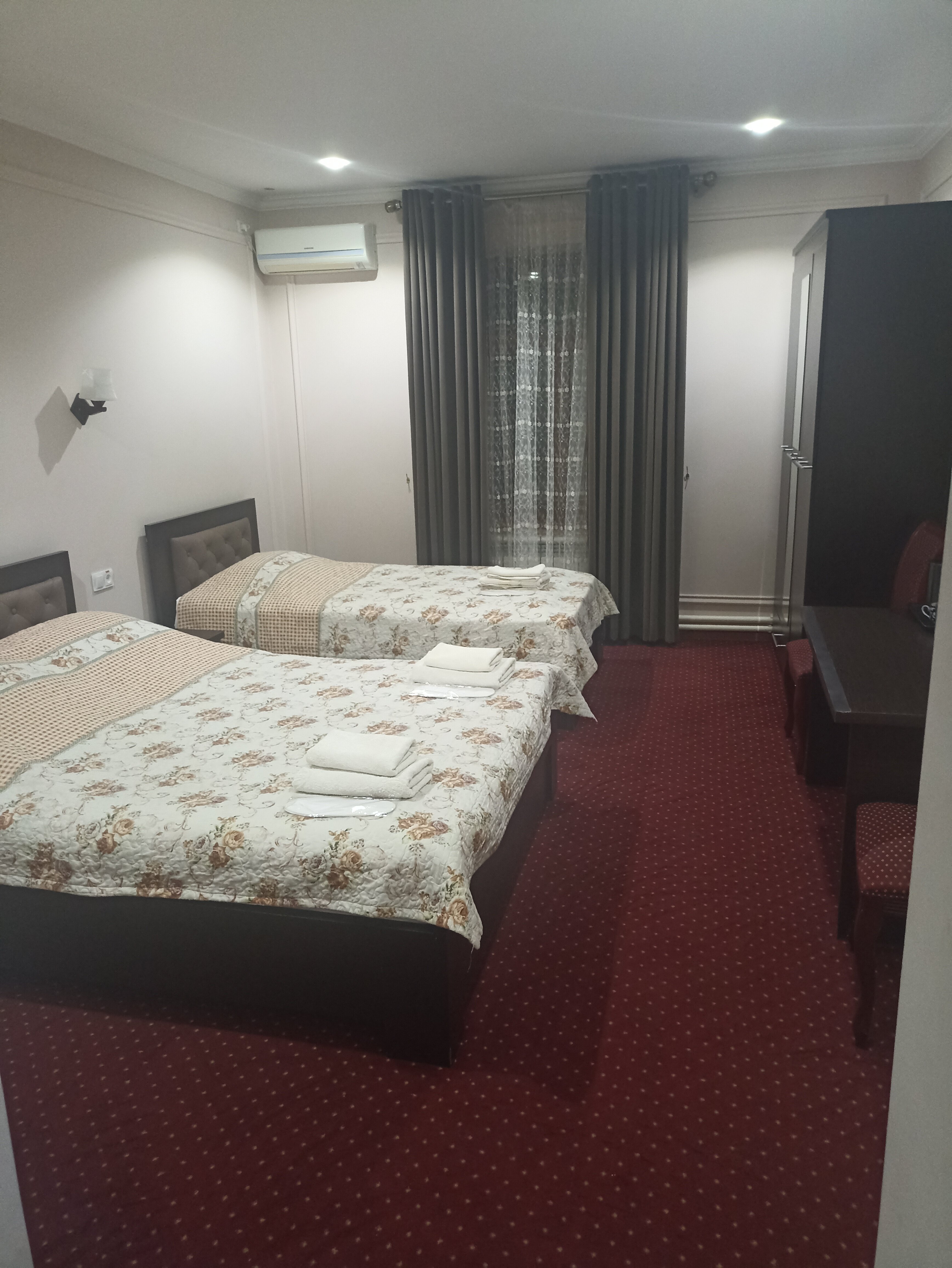 Фото Зарина