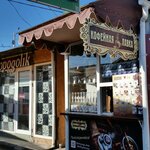 Kofeynaya lavka (площадь Амет-Хана Султана, 7), coffee shop