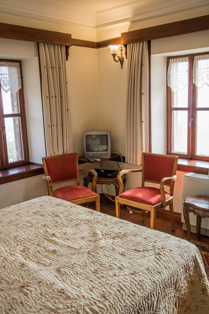 Altin Cesmeli Konak Balikesir Rezervasyon Otelz Com