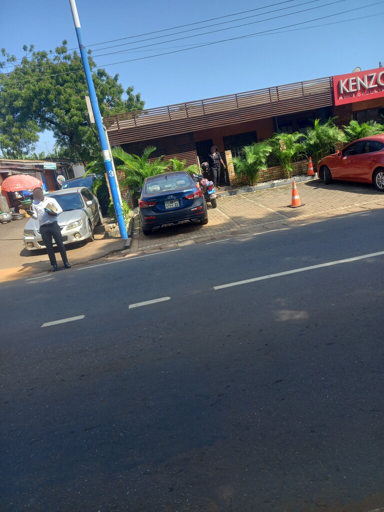 Clothing store Benjude Boutique, Earth, photo