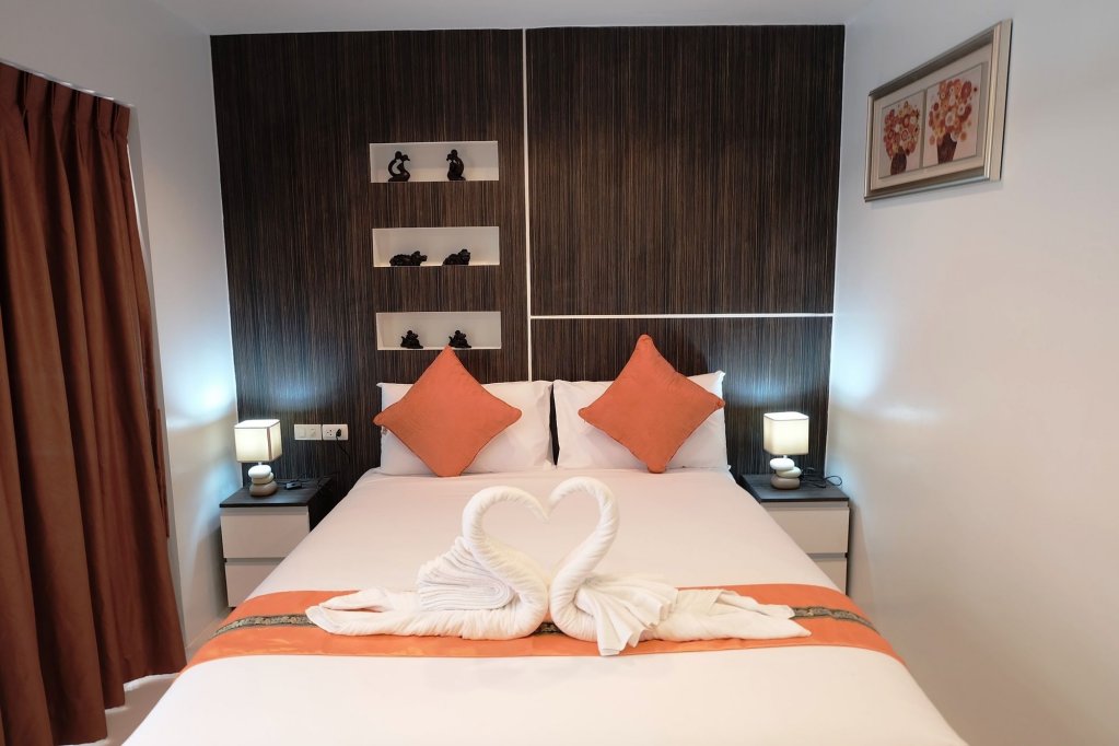 Фото Sunset Apartments