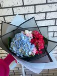 La Rose (ulitsa Tereshkovoy, 15Б), flower shop