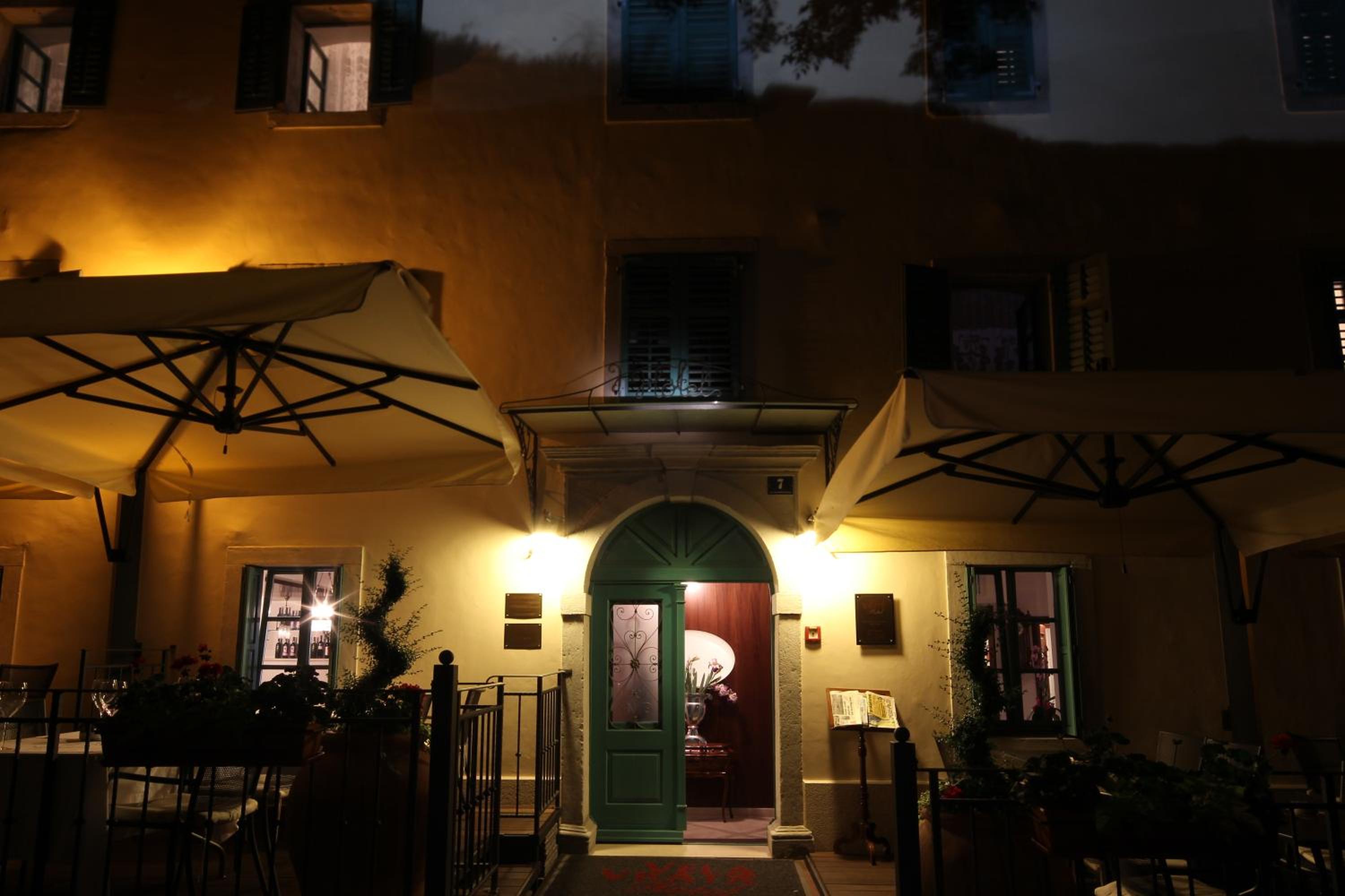 Фото Вела Врата